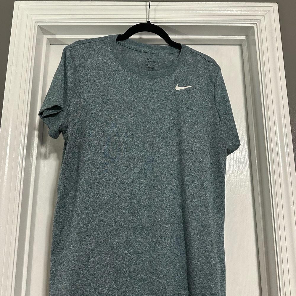 Nike Women's Teal Short Sleeve Tee